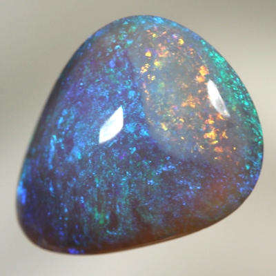 SOLID CRYSTAL OPAL Full of bright and sparkling colour 